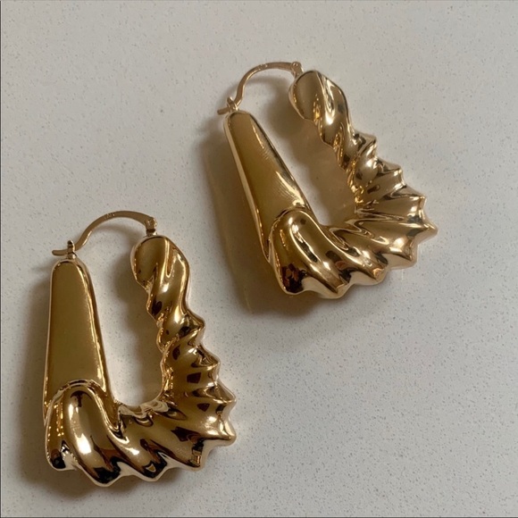 Jewelry - Retro Vintage Gold Earrings
